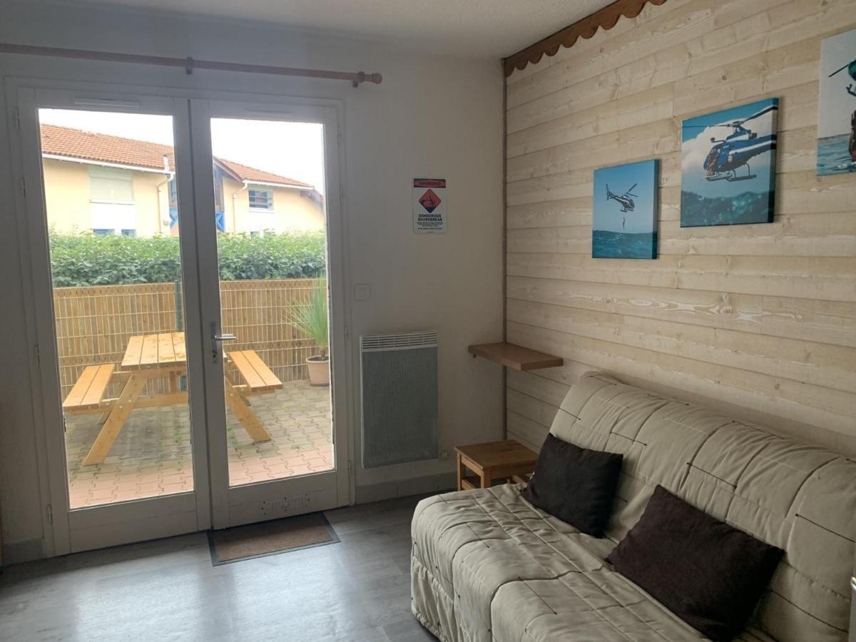 Appartement A Deux Pas De La Mer, Biscarrosse Plage - 4 Pers. - Terrasse Et Parking Inclus - Fr-1-319-447 Bagian luar foto
